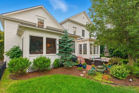 Tiny photo for 4 Pickett Place, New Albany, OH 43054 (MLS # 225039663)