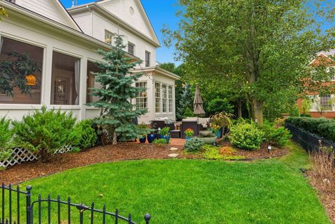 Tiny photo for 4 Pickett Place, New Albany, OH 43054 (MLS # 225039663)