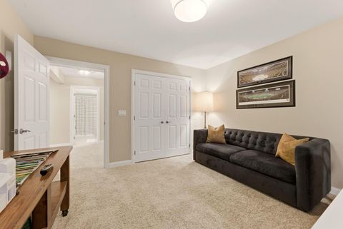 Tiny photo for 4 Pickett Place, New Albany, OH 43054 (MLS # 225039663)