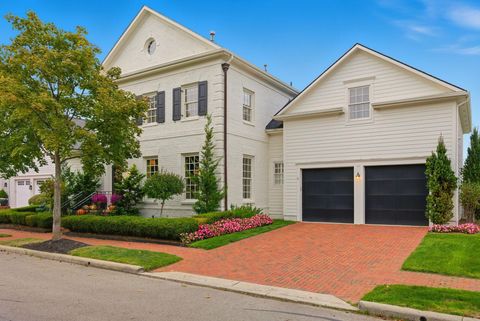 Tiny photo for 4 Pickett Place, New Albany, OH 43054 (MLS # 225039663)