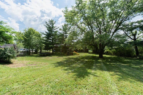 Tiny photo for 465 Vernon Drive, Chillicothe, OH 45601 (MLS # 226025971)