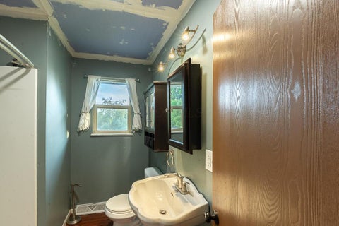 Tiny photo for 465 Vernon Drive, Chillicothe, OH 45601 (MLS # 226025971)