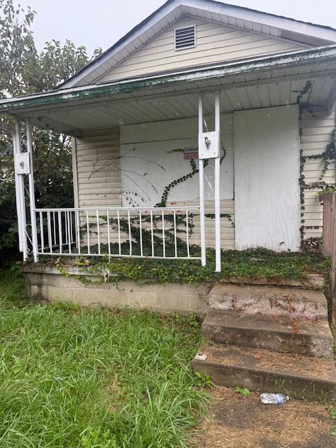 Homes For Sale - 1011 Campbell Avenue<br/> Columbus, OH 43223