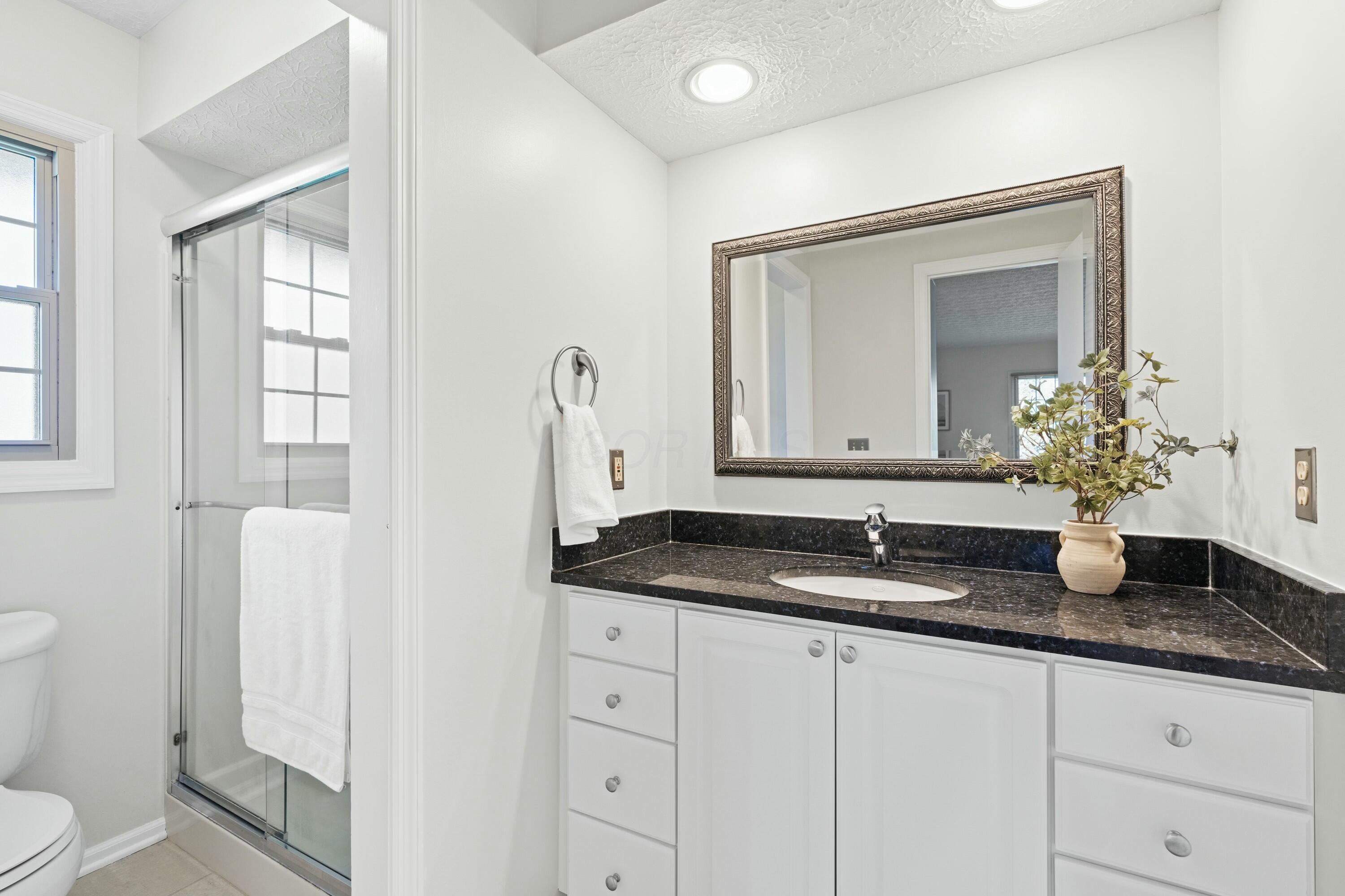 8554 Glenalmond Court, Dublin, Ohio image 34