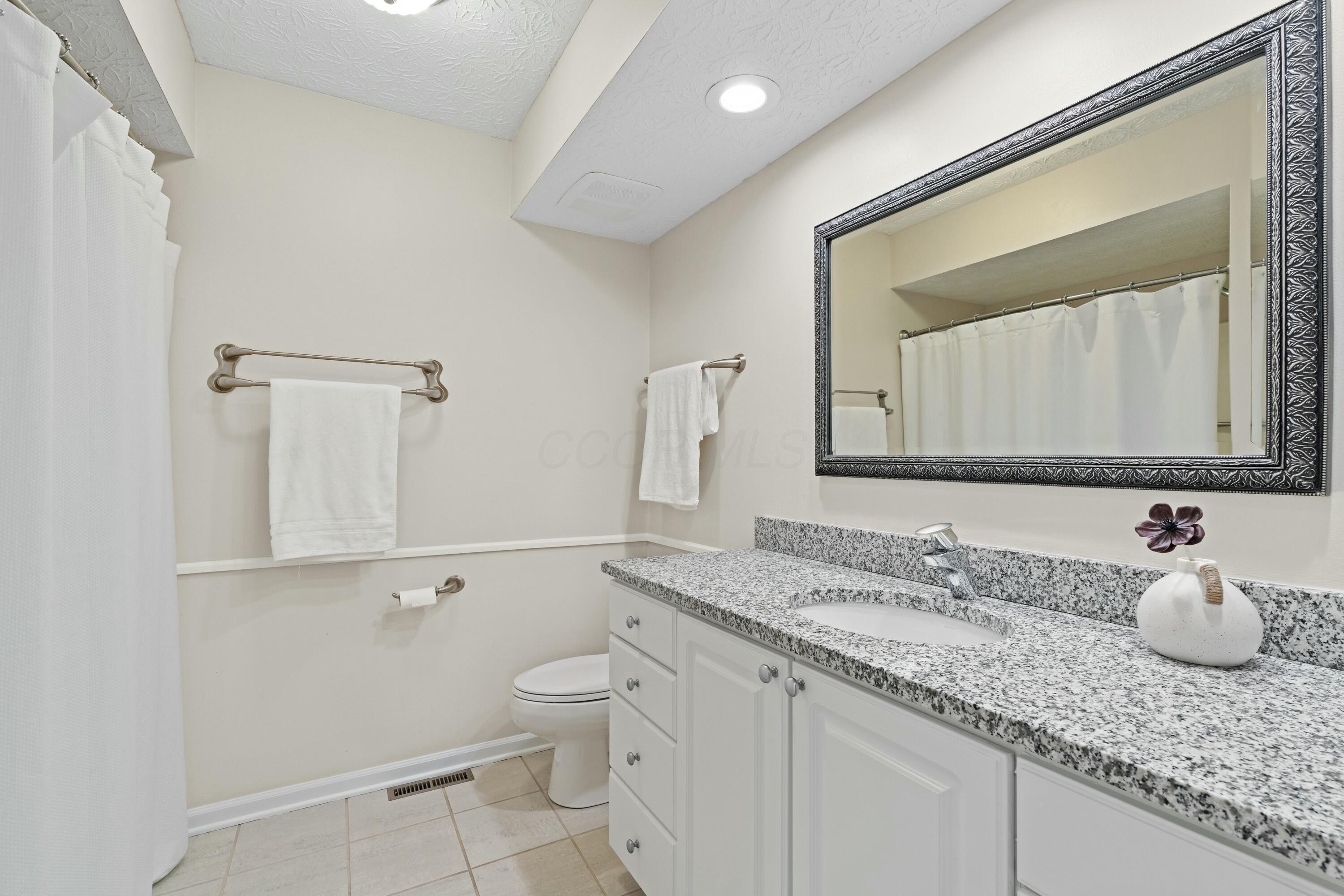 8554 Glenalmond Court, Dublin, Ohio image 26