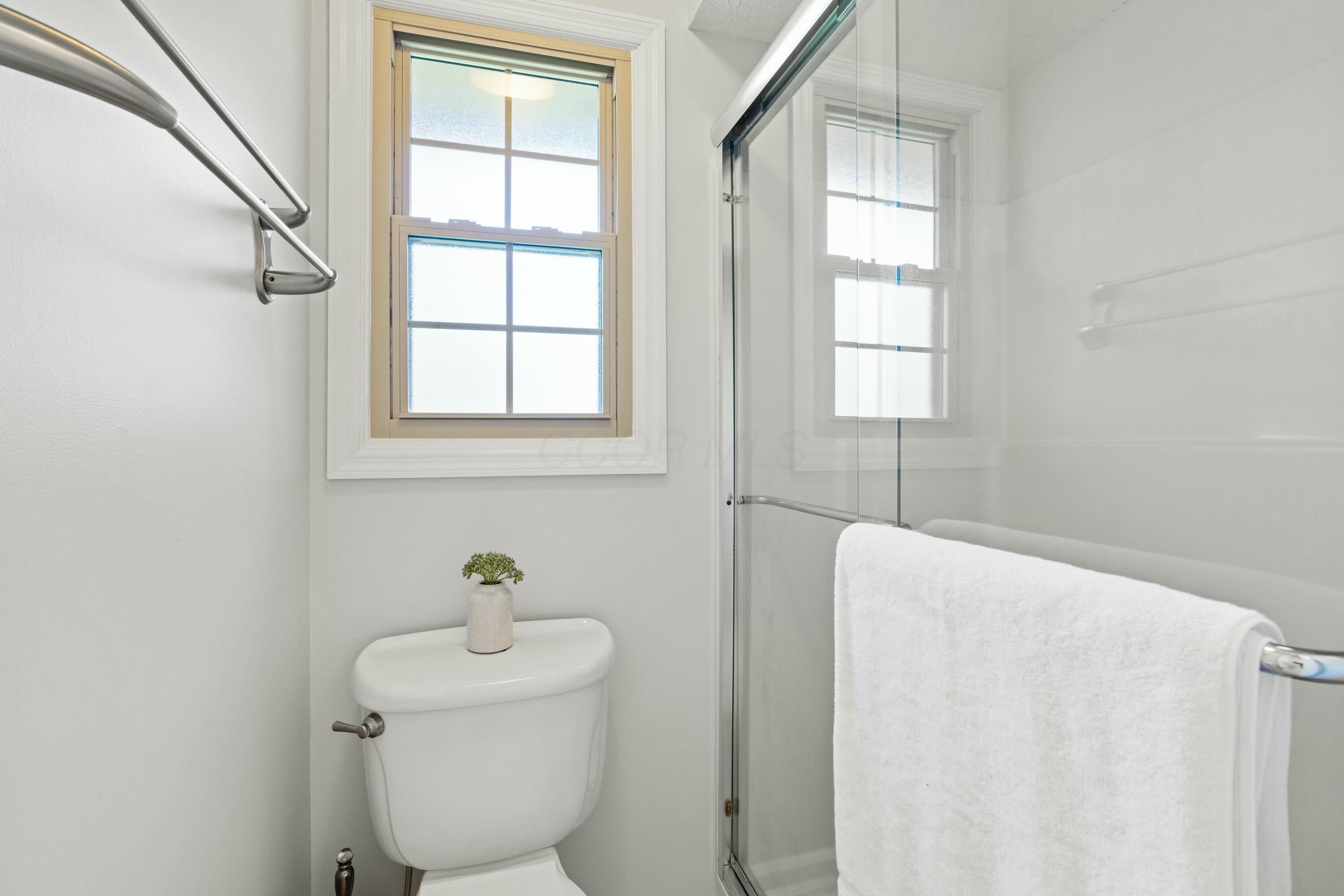 8554 Glenalmond Court, Dublin, Ohio image 35
