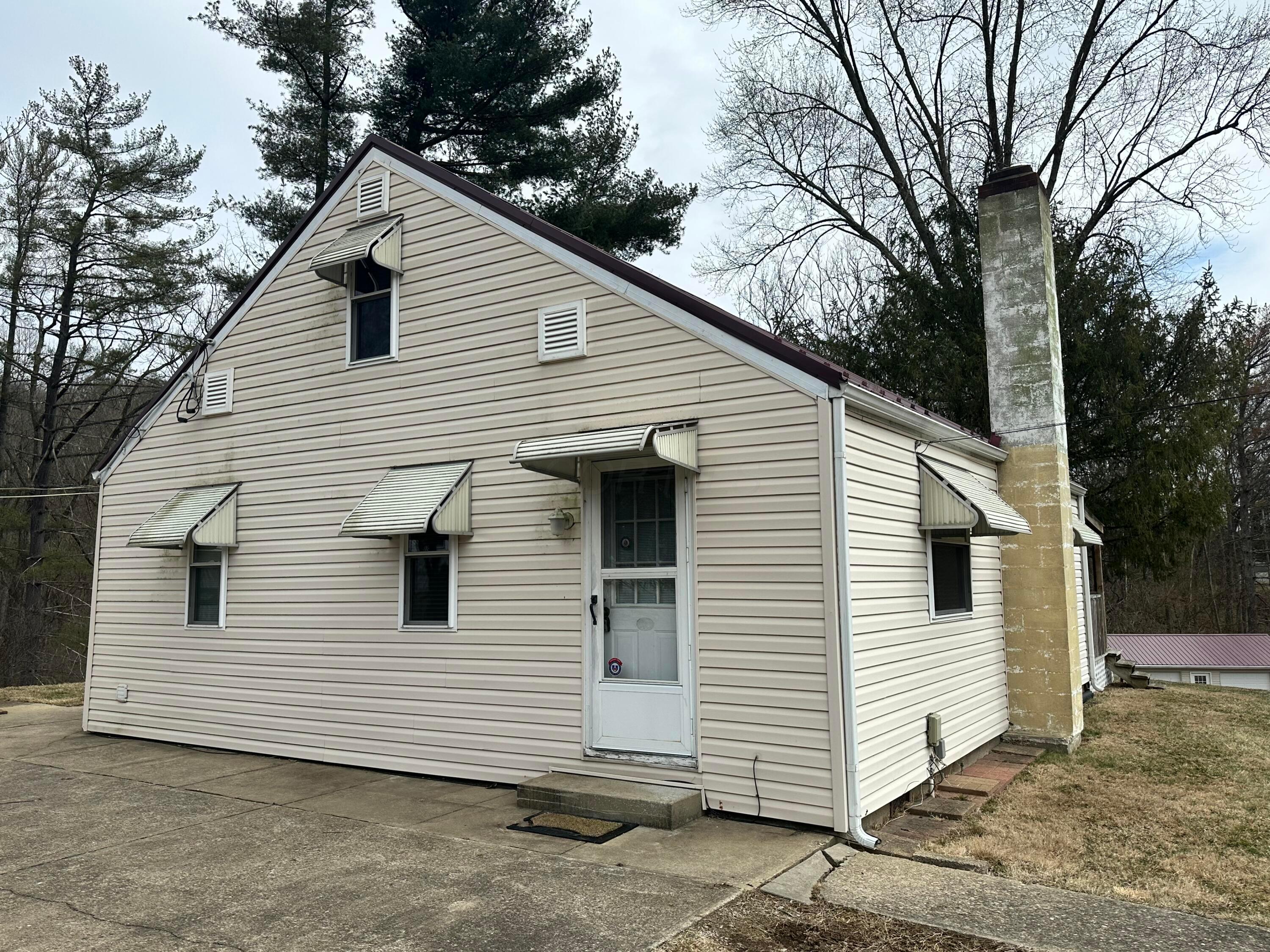 8752 N Rokeby Drive, Mcconnelsville, Ohio image 1