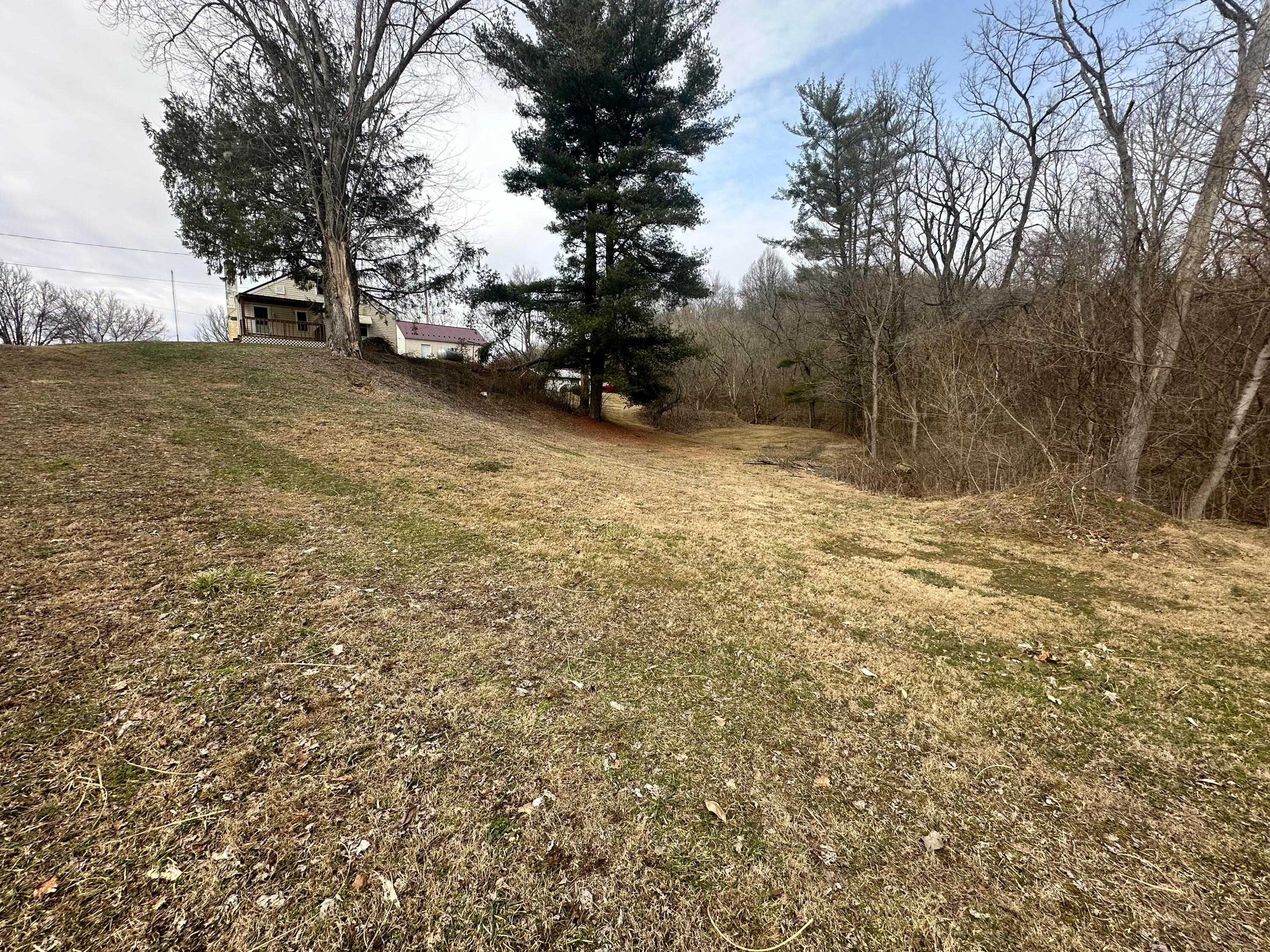 8752 N Rokeby Drive, Mcconnelsville, Ohio image 6