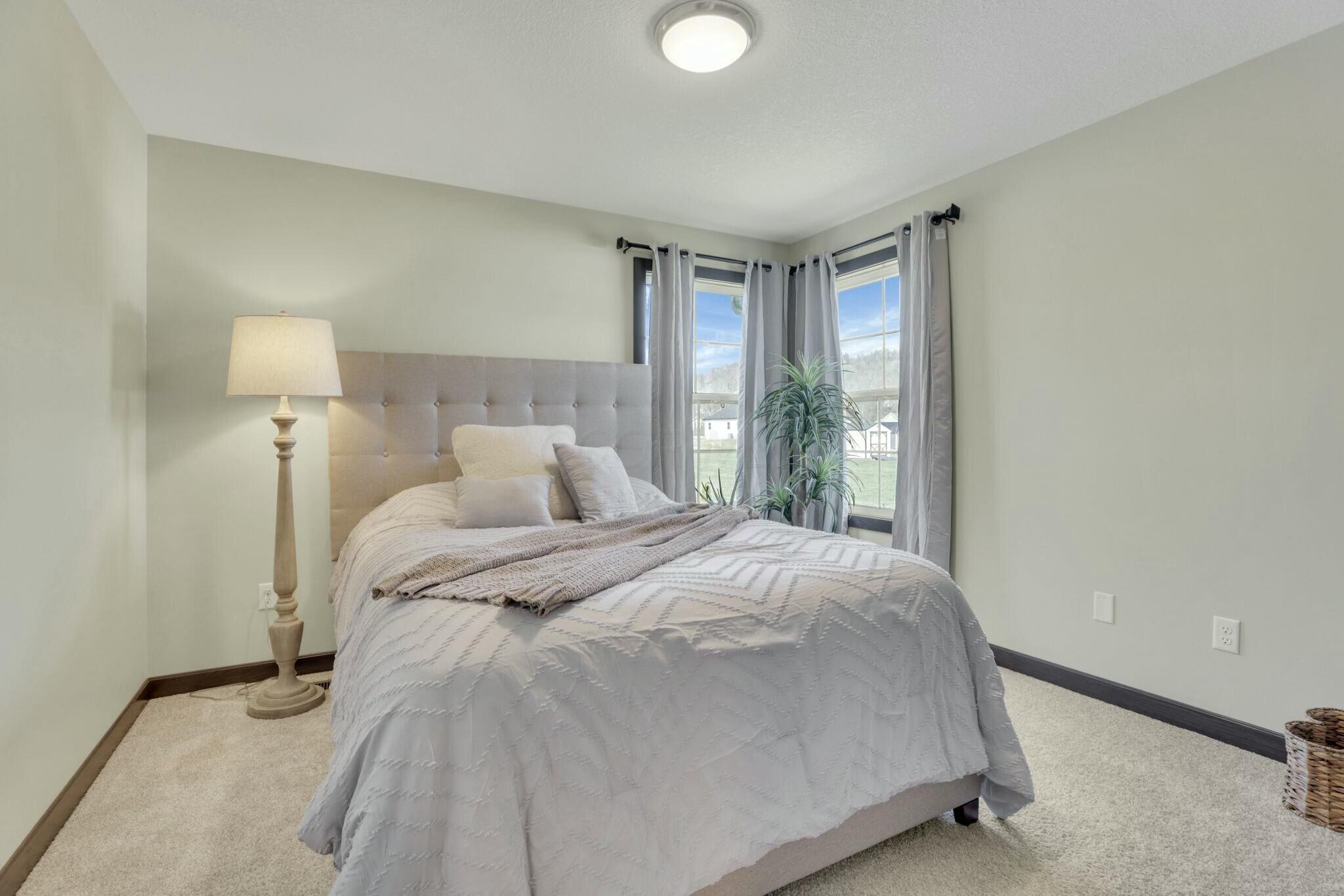 803 Mandy Lane, Newark, Ohio image 37
