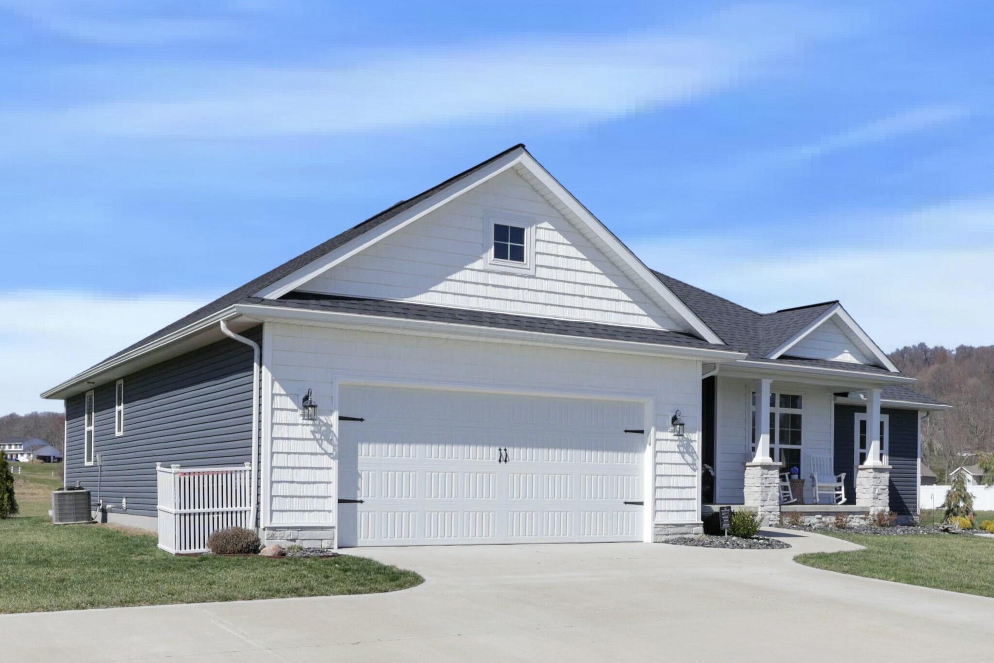 803 Mandy Lane, Newark, Ohio image 4