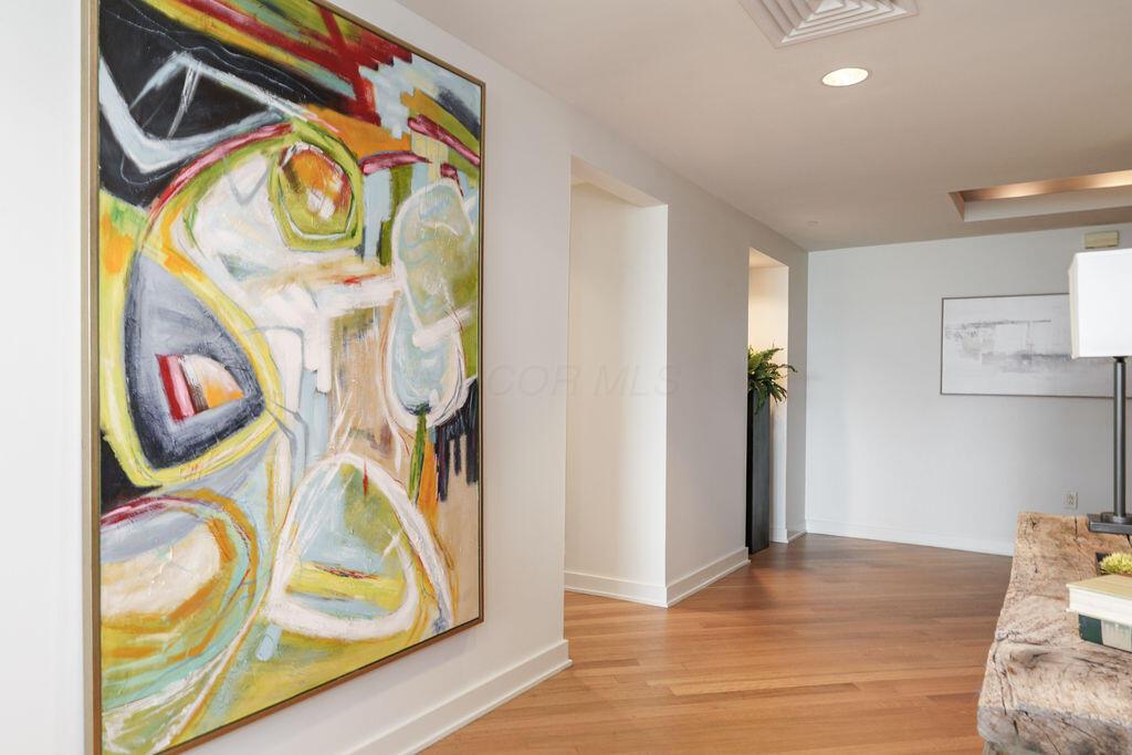 1 Miranova Place 805