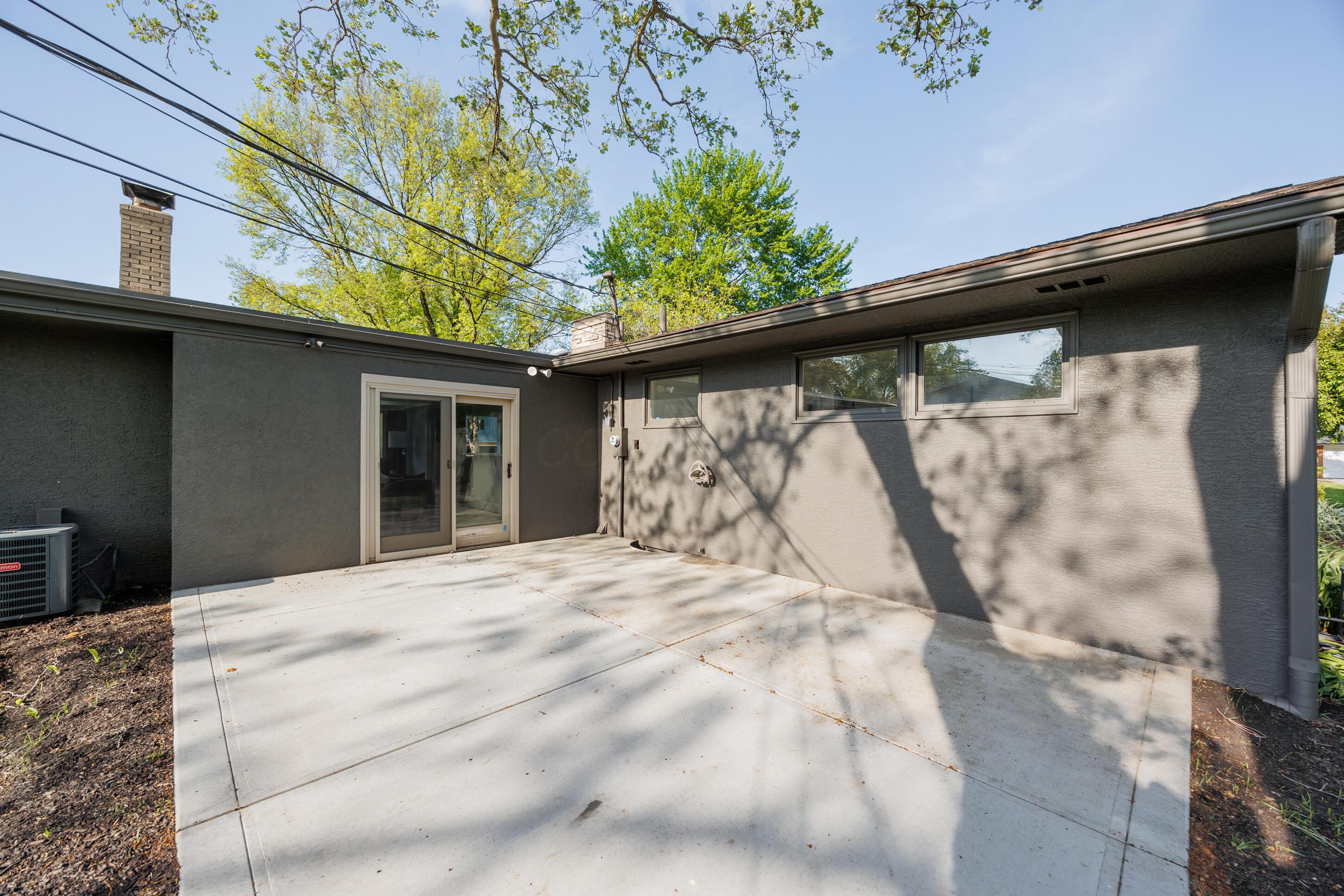 3919 Hillview Drive, Columbus, Ohio image 37