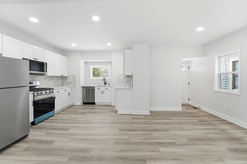 Tiny photo for 156 Winner Avenue, Columbus, OH 43203 (MLS # 225044974)