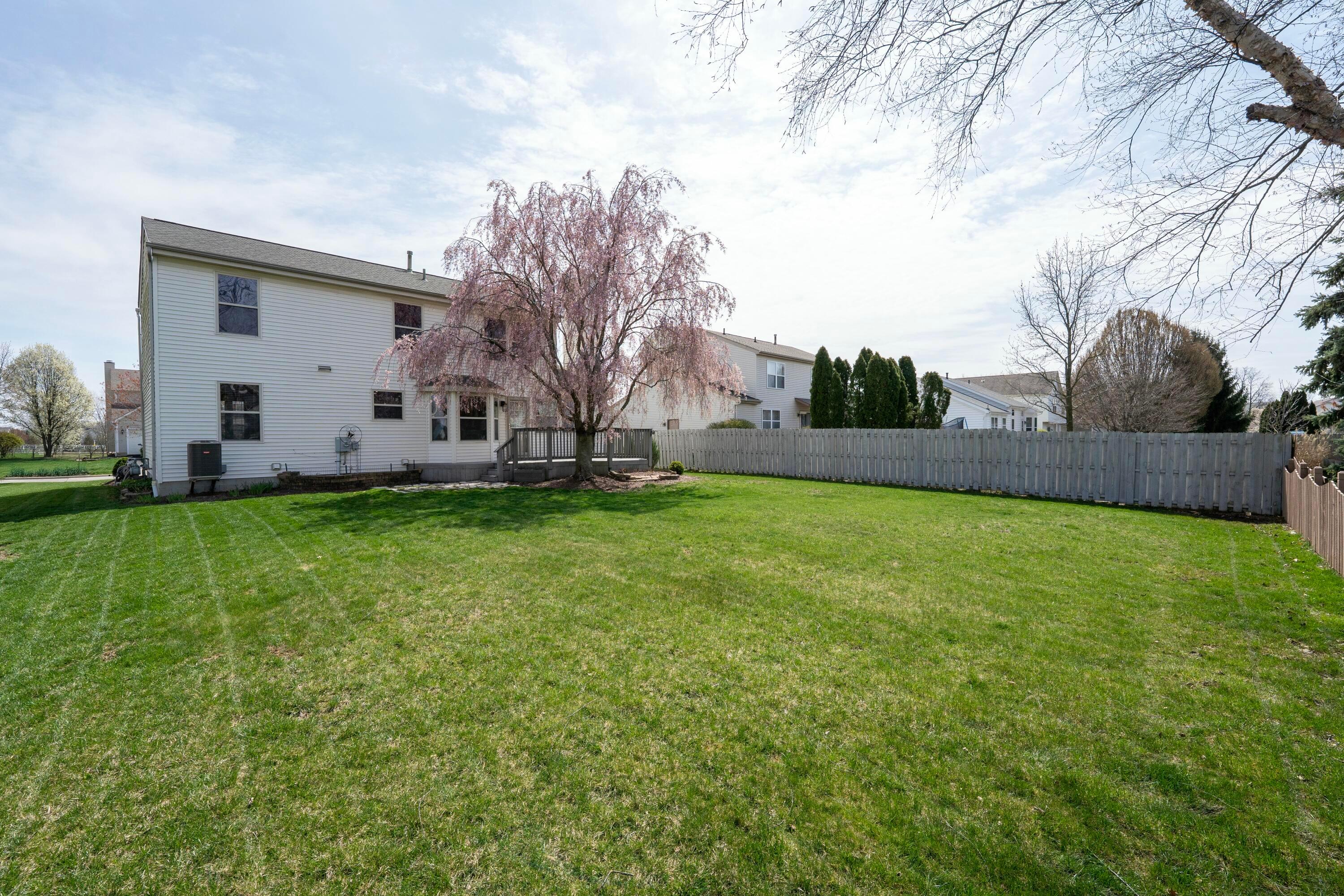 8733 Clarksdale Drive, Lewis Center, Ohio image 37
