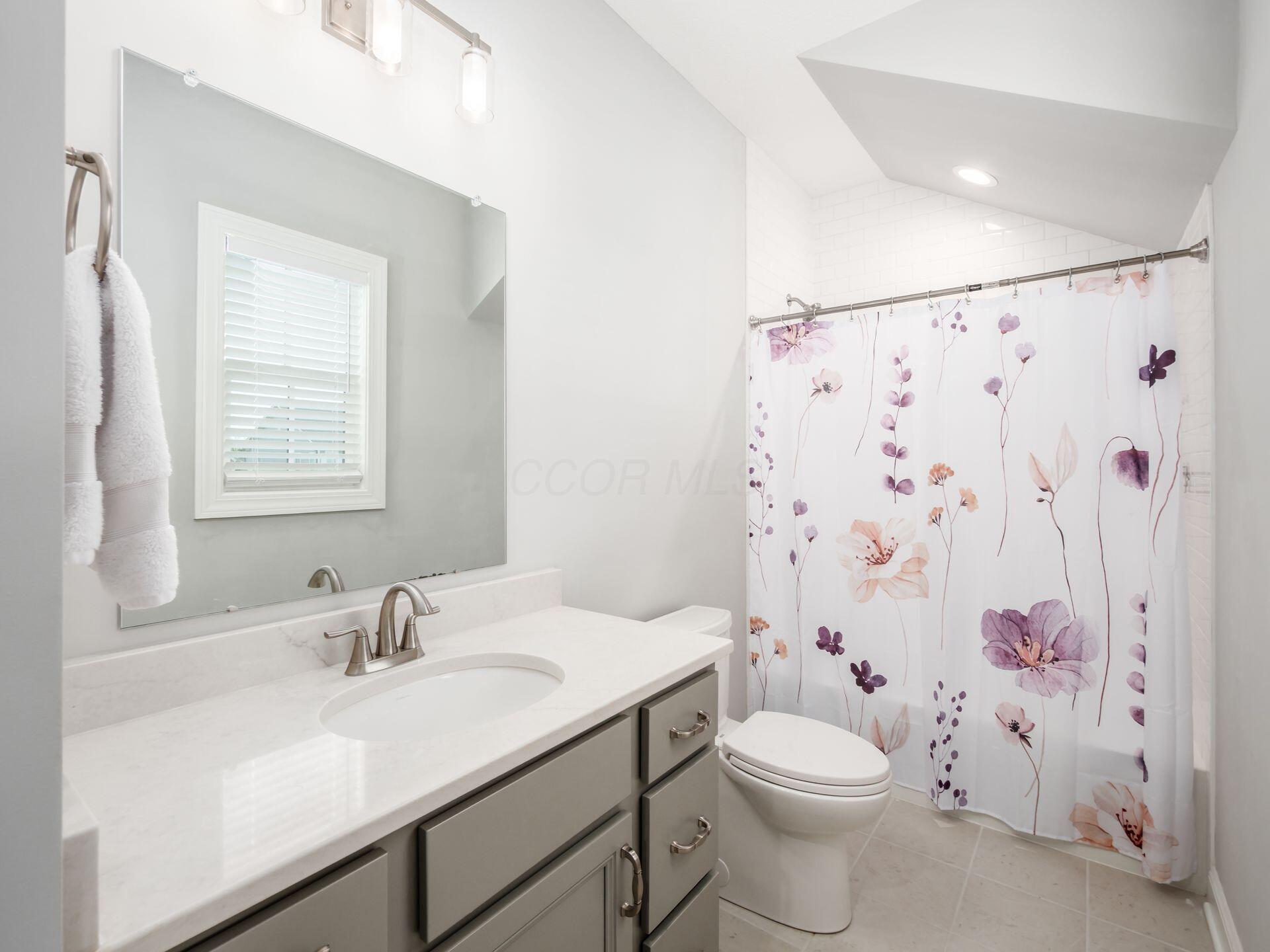 Lewis Center, Ohio, 43035, United States, 8 Bedrooms Bedrooms, ,8 BathroomsBathrooms,Residential,Active,2042649