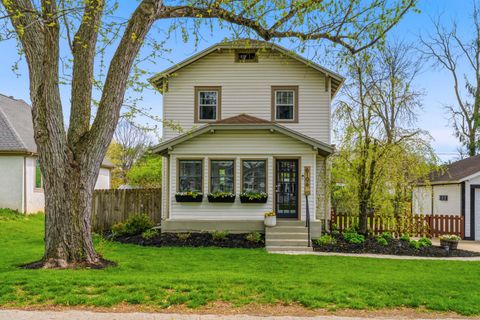 Photo of 6106 Flora Villa Drive, Worthington, OH 43085 (MLS # 226011849)