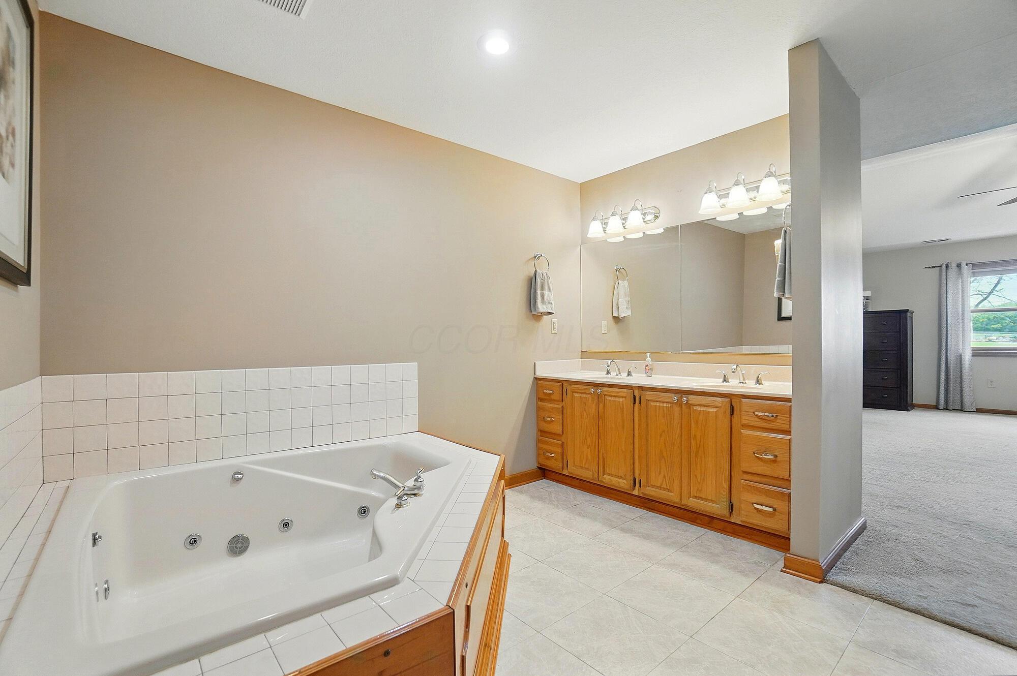 7227 Stemen Road, Pickerington, Ohio image 44