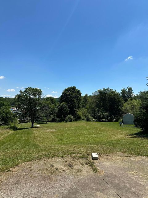 Photo of 406 Glenmonte Drive, Howard, OH 43028 (MLS # 226009535)