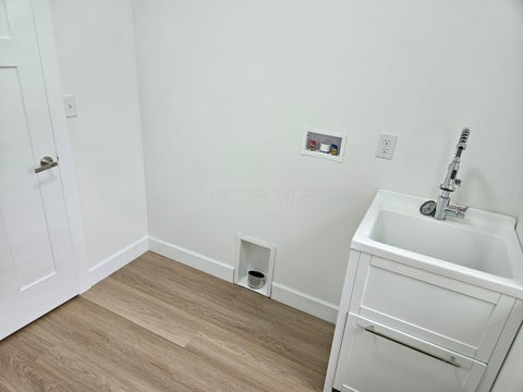 Tiny photo for 15066 Monroe Mills Road, Mount Vernon, OH 43050 (MLS # 226021550)