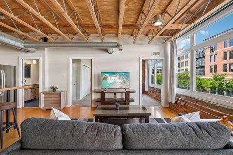 Tiny photo for 956 N High Street 2X #2X, Columbus, OH 43201 (MLS # 226014488)