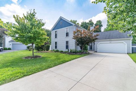 Photo of 881 Thirlwall Court, Westerville, OH 43081 (MLS # 226026799)