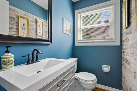Tiny photo for 6869 Cedar Brook Place, New Albany, OH 43054 (MLS # 225035780)