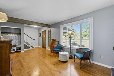 Tiny photo for 6869 Cedar Brook Place, New Albany, OH 43054 (MLS # 225035780)