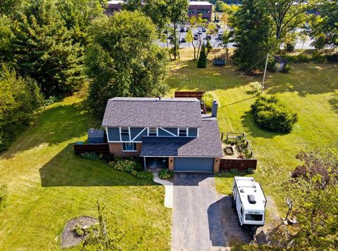 Tiny photo for 6869 Cedar Brook Place, New Albany, OH 43054 (MLS # 225035780)