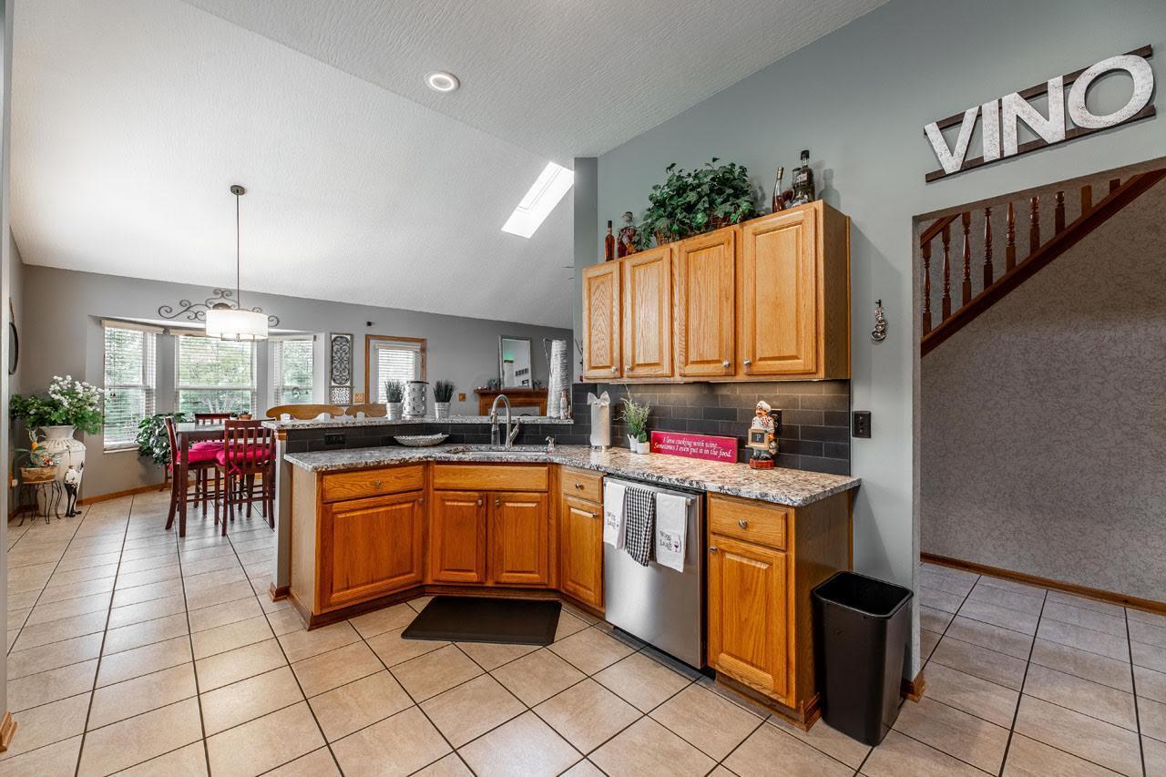 4506 Trailane Drive, Hilliard, Ohio image 14