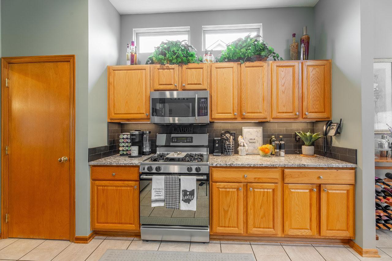 4506 Trailane Drive, Hilliard, Ohio image 16
