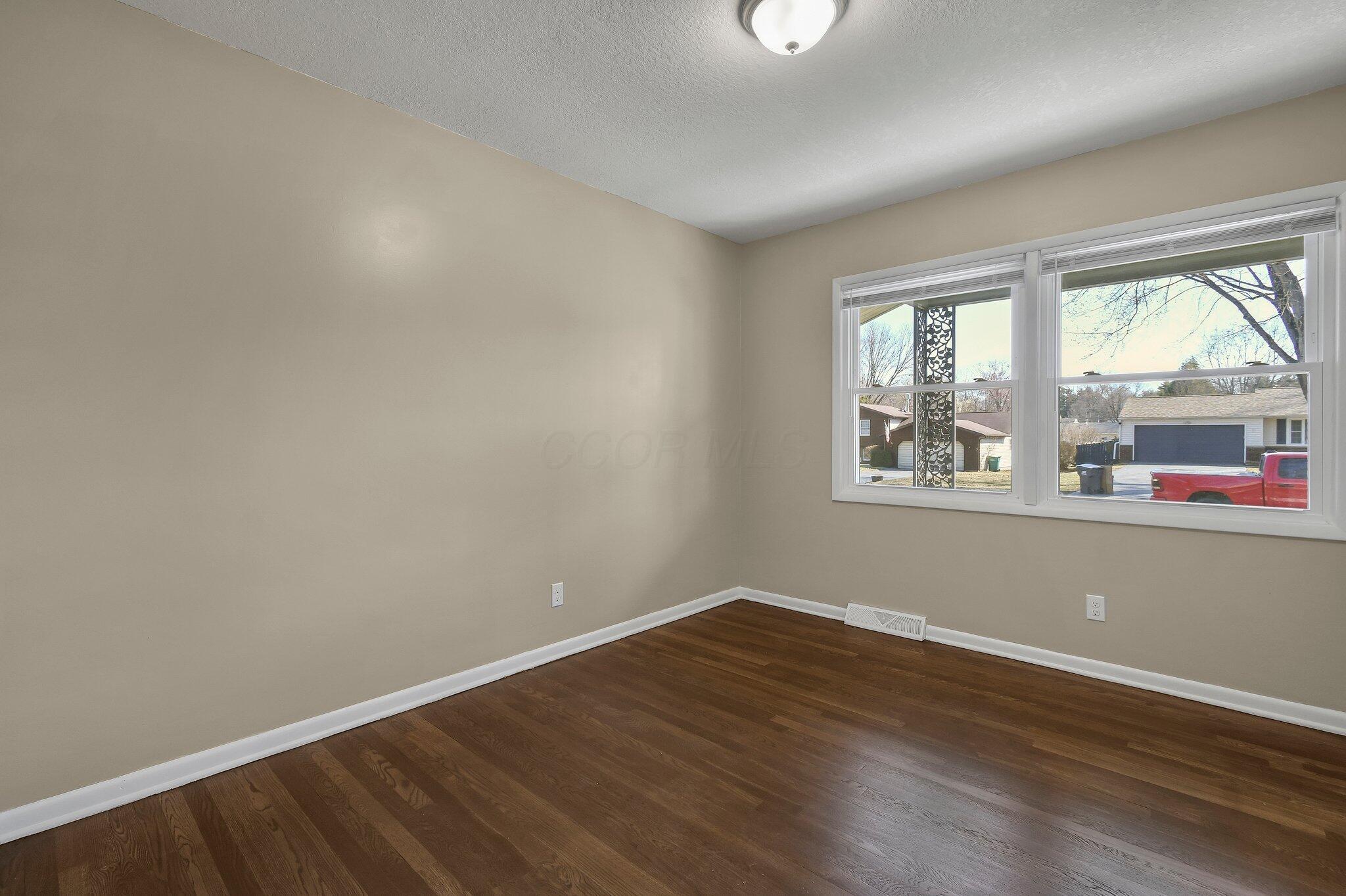 139 Greer Drive, Newark, Ohio image 12