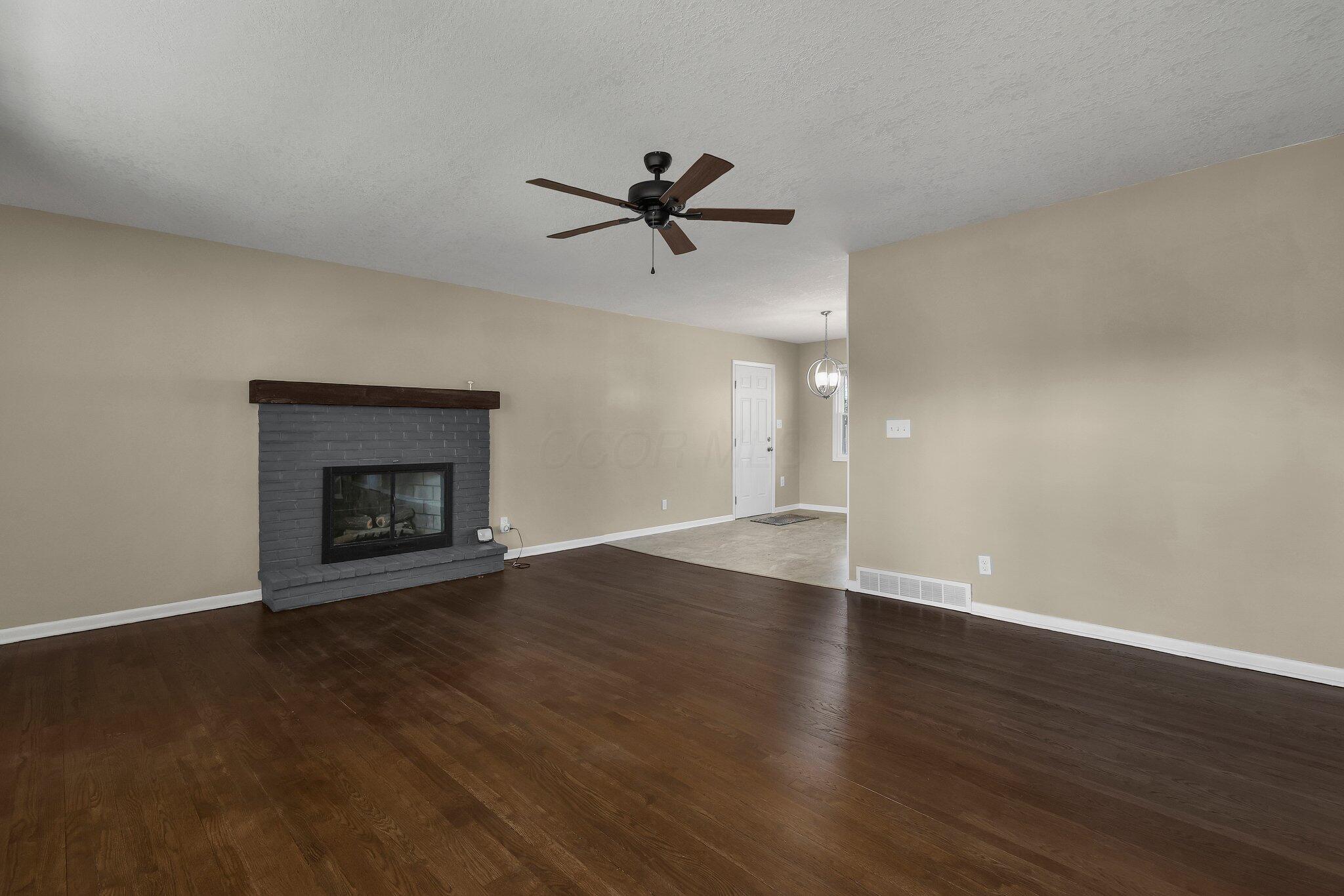 139 Greer Drive, Newark, Ohio image 6