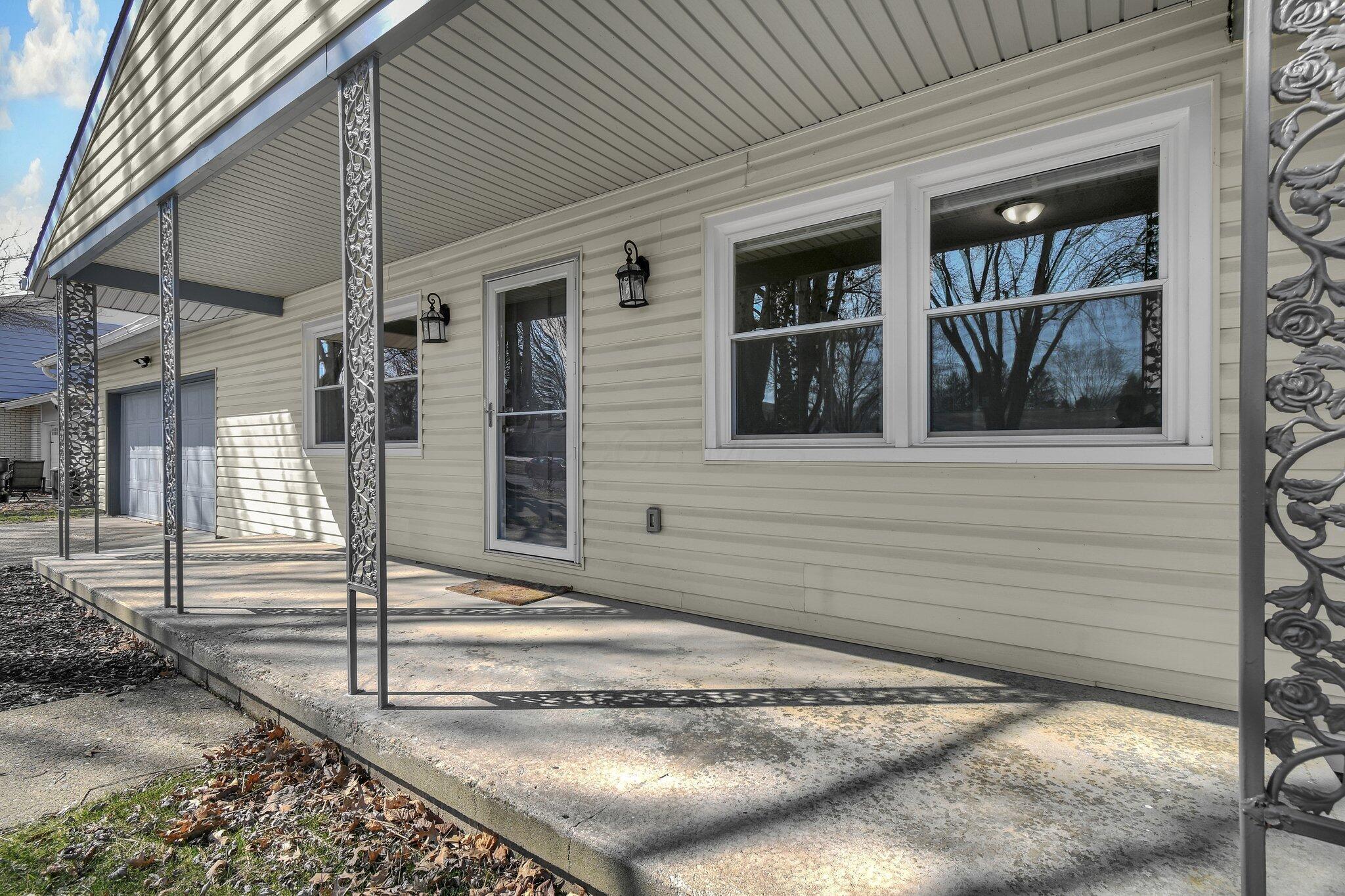 139 Greer Drive, Newark, Ohio image 3