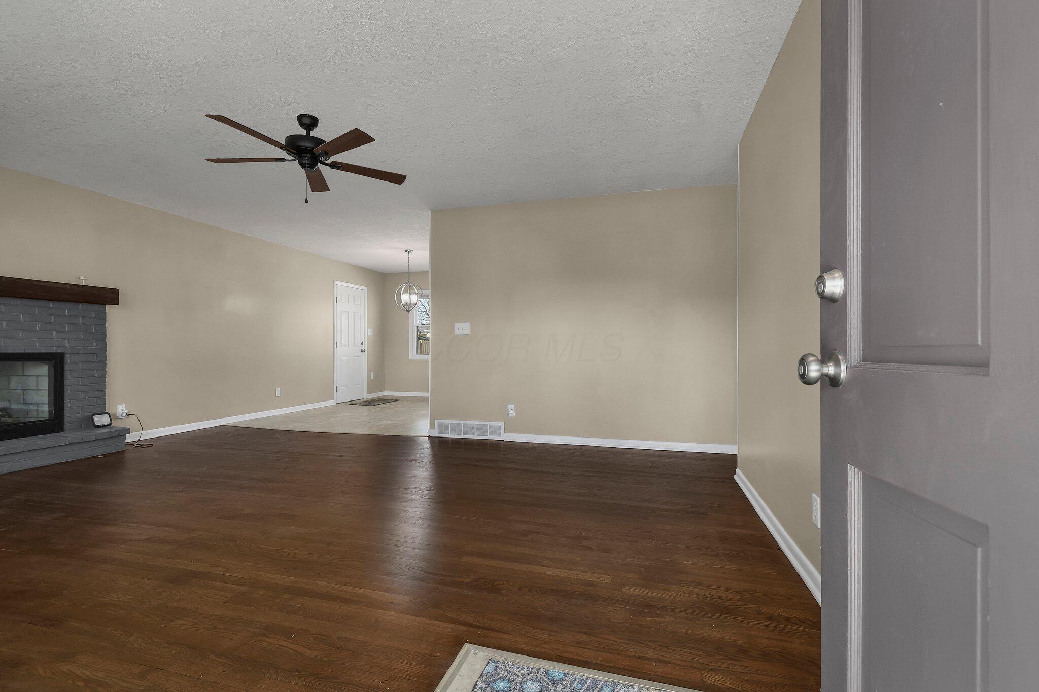 139 Greer Drive, Newark, Ohio image 5