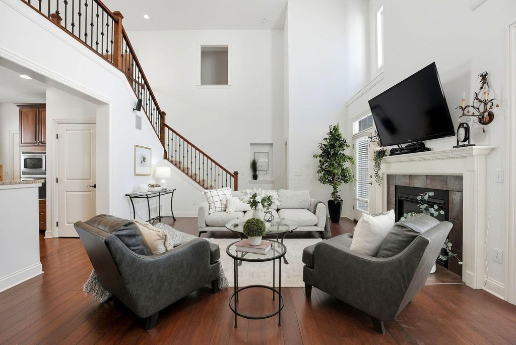 Photo of 8175 Parson Pass, New Albany, OH 43054 (MLS # 225038685)