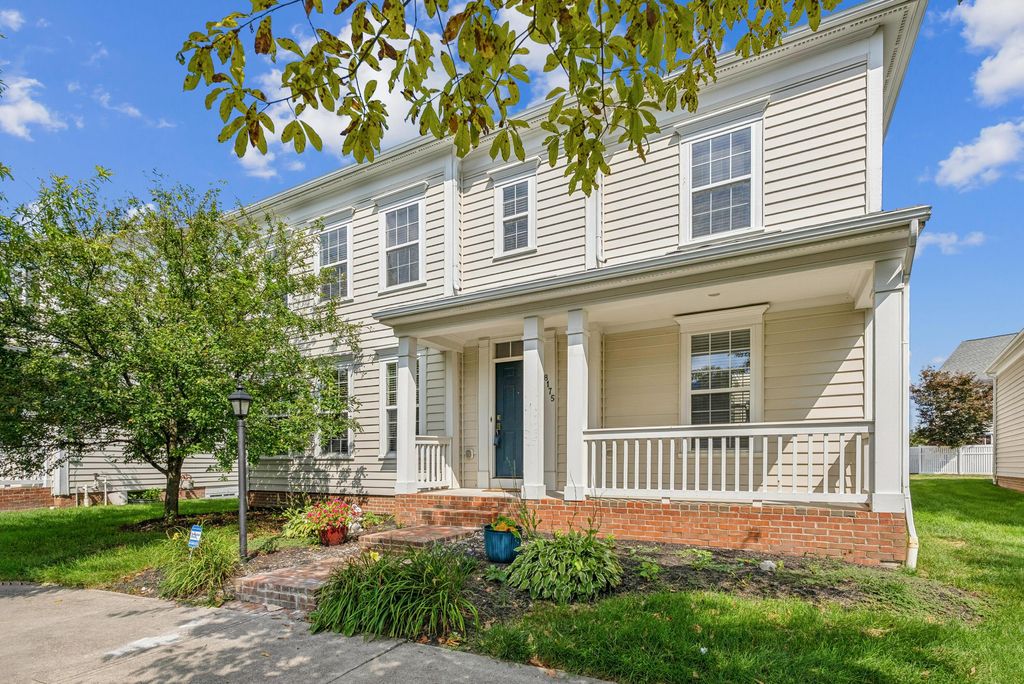 Photo of 8175 Parson Pass, New Albany, OH 43054 (MLS # 225038685)