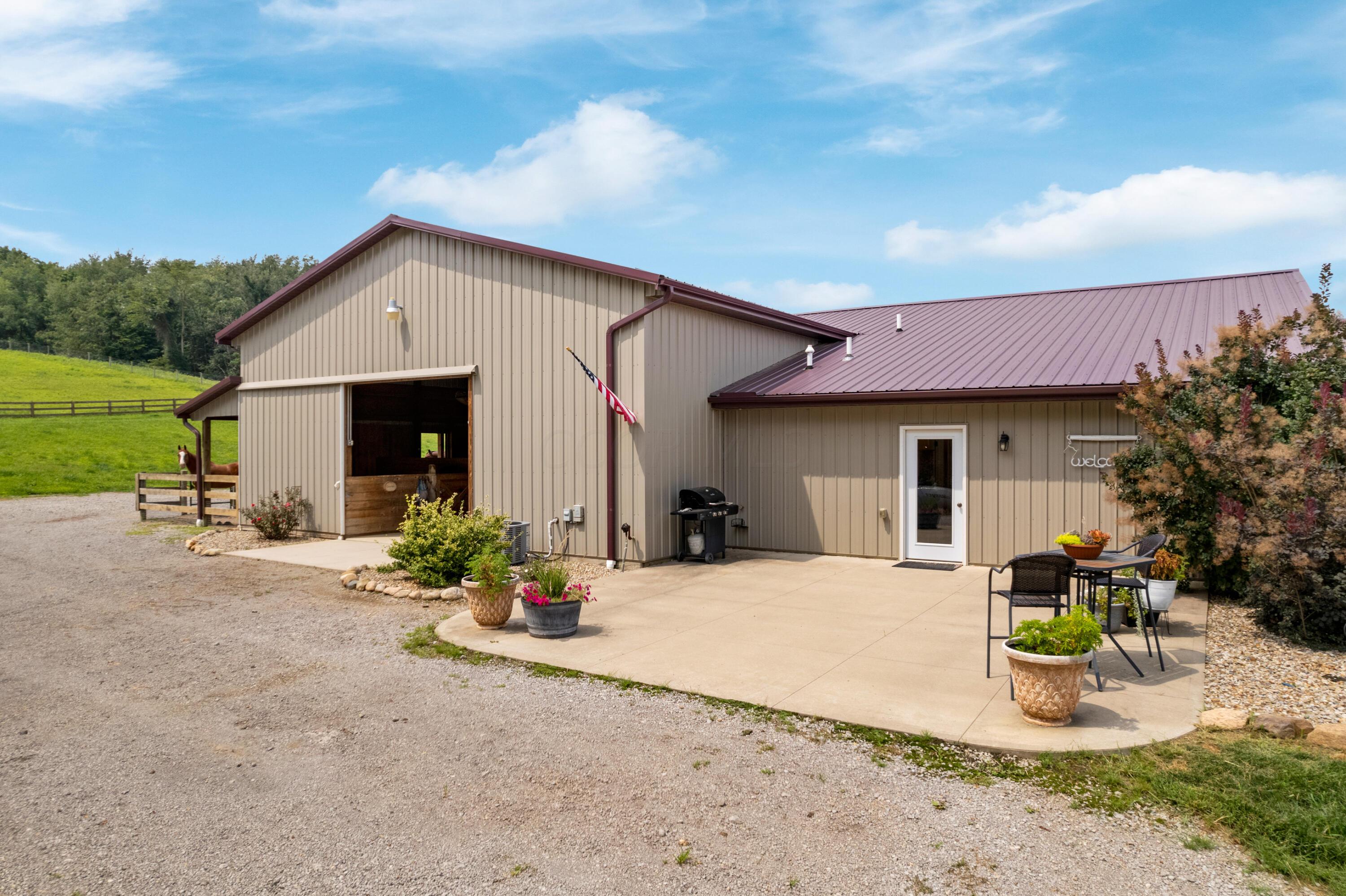 2124 Township Road 905, Perrysville, Ohio image 19