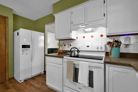 Tiny photo for 3077 Highland Park Drive, Pickerington, OH 43147 (MLS # 225037233)