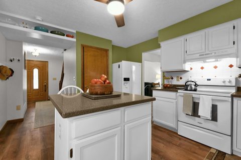 Tiny photo for 3077 Highland Park Drive, Pickerington, OH 43147 (MLS # 225037233)