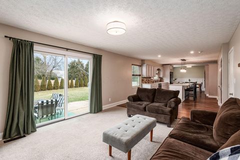 Tiny photo for 5380 Carjan Way, Hilliard, OH 43026 (MLS # 226002530)