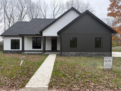 Photo of 34 Prospect Street, Delaware, OH 43015 (MLS # 225032012)