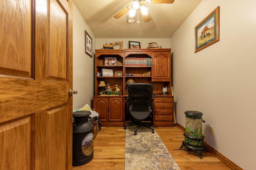 48245 Morning Star Road, Racine, Ohio image 43