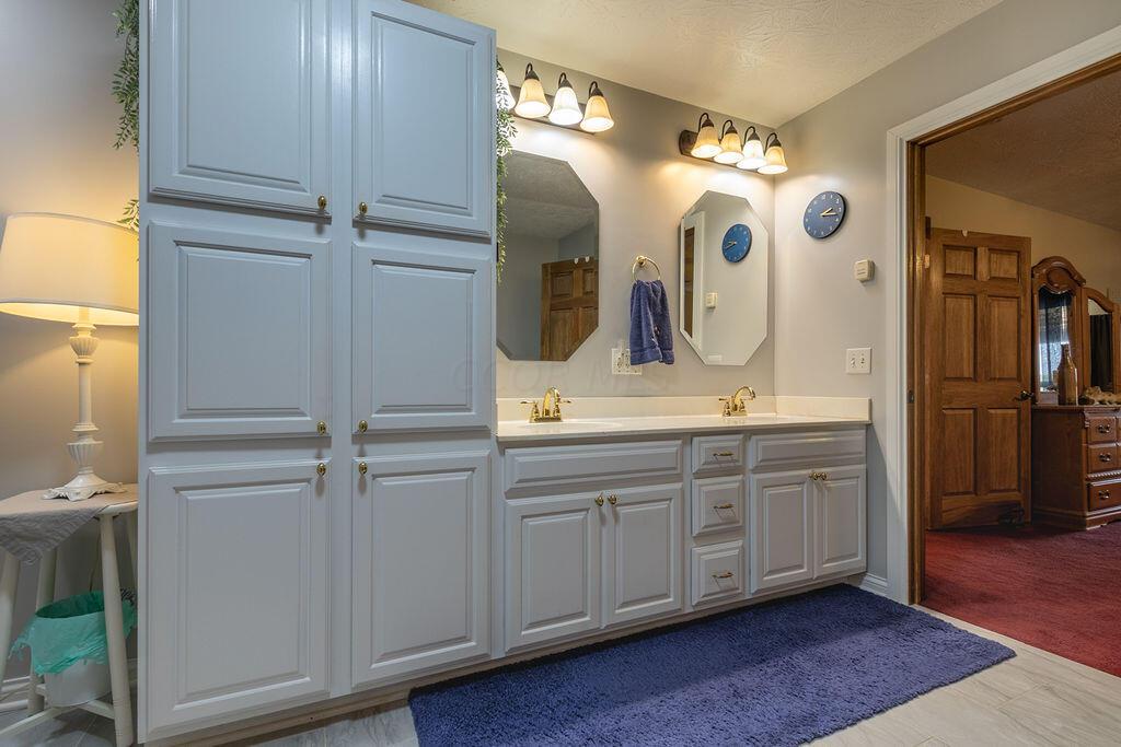 48245 Morning Star Road, Racine, Ohio image 41