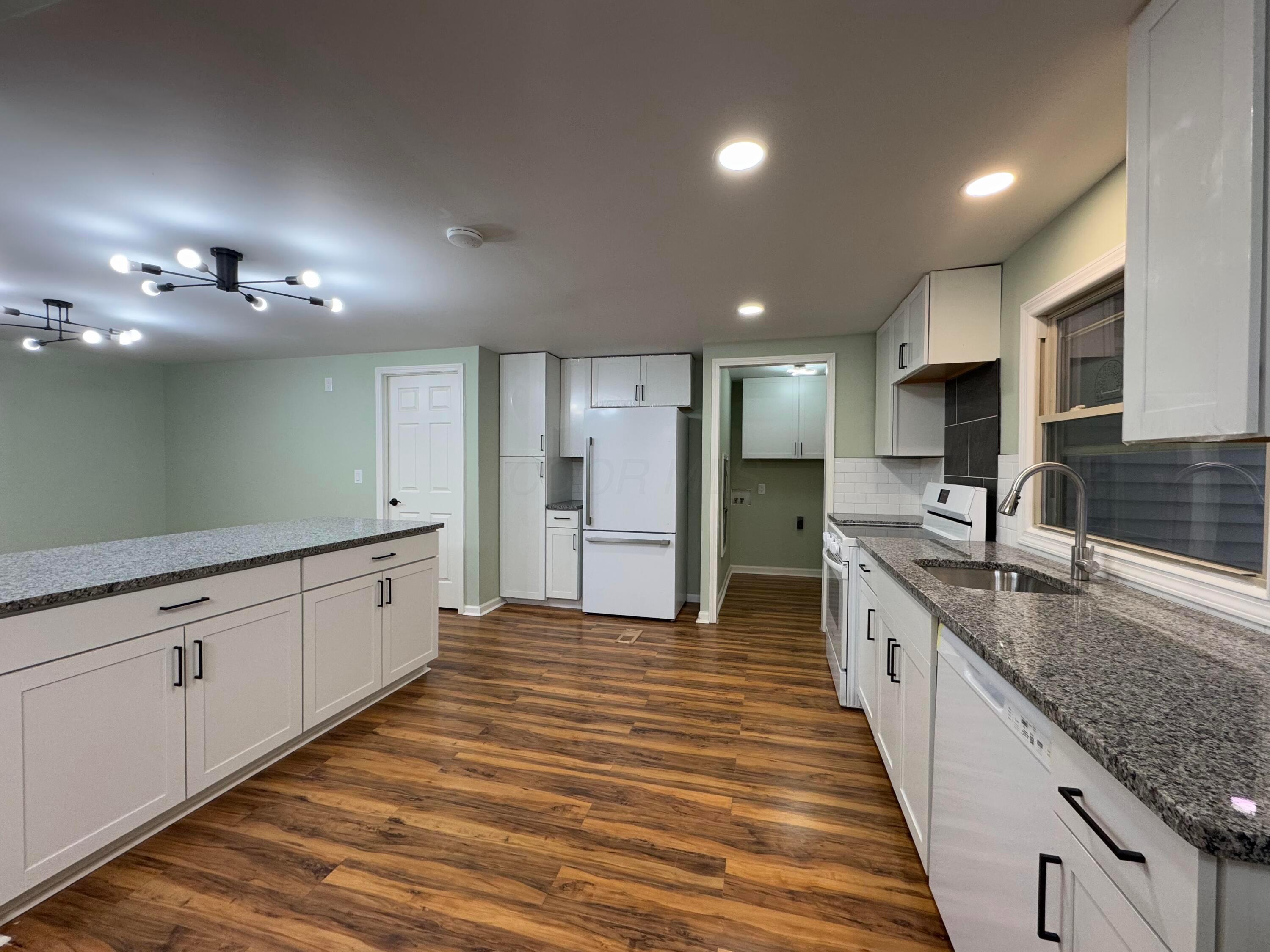 2028 Blacks Road, Hebron, Ohio image 12