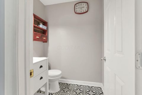 Tiny photo for 2014 Burbridge Lane 29C #29C, Hilliard, OH 43026 (MLS # 225037437)