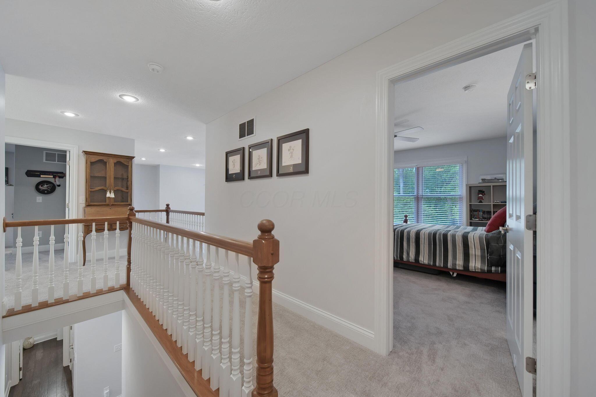2941 Seaway Court, Lewis Center, Ohio image 30