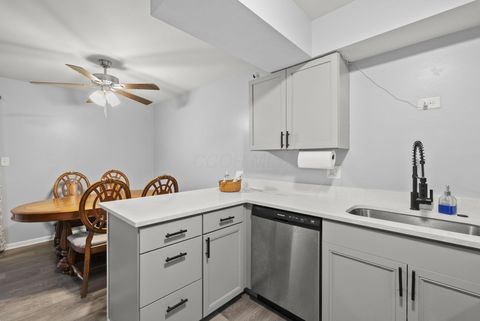 Tiny photo for 1258 Woodbrook Circle W 199 #199, Columbus, OH 43223 (MLS # 225045371)