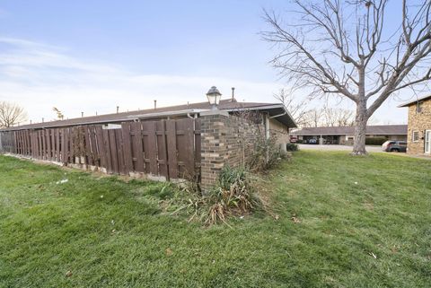 Tiny photo for 1258 Woodbrook Circle W 199 #199, Columbus, OH 43223 (MLS # 225045371)