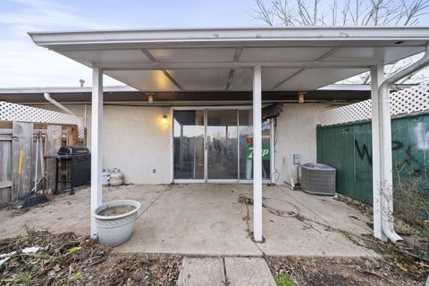 Tiny photo for 1258 Woodbrook Circle W 199 #199, Columbus, OH 43223 (MLS # 225045371)