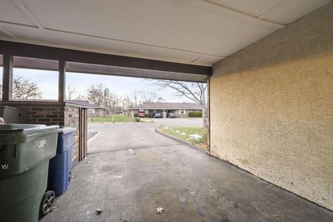 Tiny photo for 1258 Woodbrook Circle W 199 #199, Columbus, OH 43223 (MLS # 225045371)